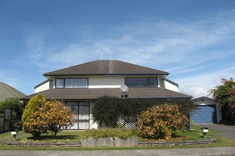 Photo of property in 2/18 Carnot Street, Glenholme, Rotorua, 3010