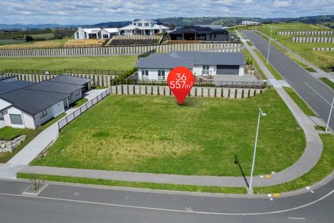 Photo of property in 17 Ridge Drive, Omokoroa, 3114