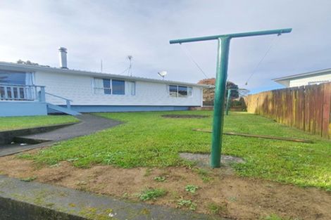 Photo of property in 4 Citril Place, Red Hill, Papakura, 2110