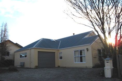 Photo of property in 4 Elva Dawson Place, Arrowtown, 9302