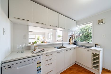Photo of property in Mcfarlane Mews, 7/2 Mcfarlane Street, Mount Victoria, Wellington, 6011