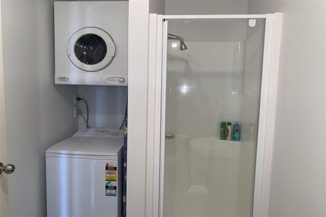 Photo of property in 8/231 Marine Parade, Seatoun, Wellington, 6022