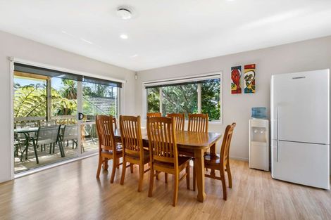 Photo of property in 67a Beach Haven Road, Beach Haven, Auckland, 0626