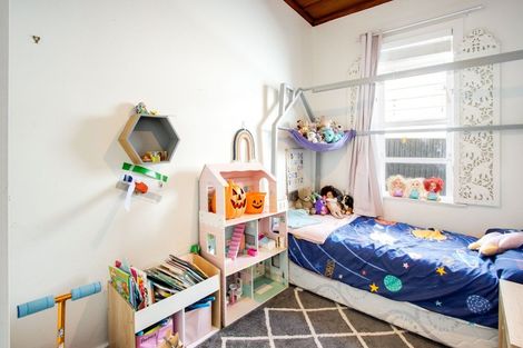 Photo of property in 70 Mcgrath Street, Napier South, Napier, 4110