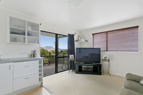 Photo of property in 80 Wakeman Road, Acacia Bay, Taupo, 3330