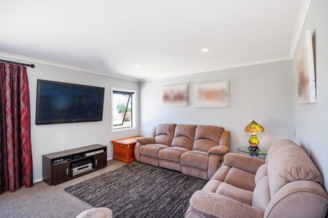 Photo of property in 269 Hoihere Road, Tiakitahuna, Palmerston North, 4477