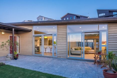 Photo of property in 8 Tea Tree Lane, Woodridge, Wellington, 6037