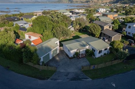 Photo of property in 1 Kotuku Road, South Bay, Kaikoura, 7300