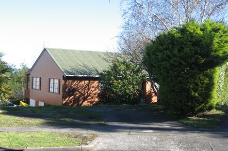 Photo of property in 15 Montego Place, Weymouth, Auckland, 2103