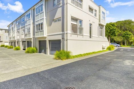 Photo of property in 12 Parkside Drive, Orewa, 0931
