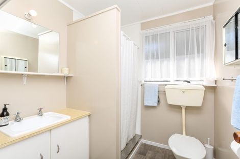 Photo of property in 3a Rossiter Crescent, Lynmouth, New Plymouth, 4310