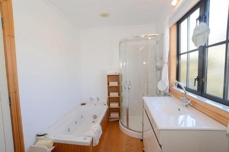 Photo of property in 33 Shoemaker Road, Waipu, 0510