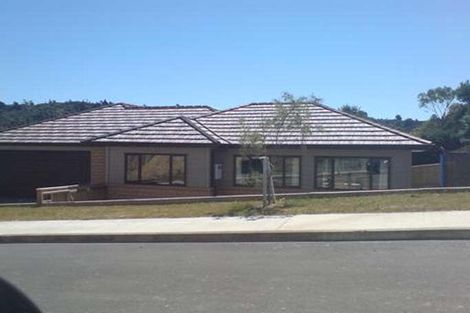 Photo of property in 27 Speldhurst Grove, Stokes Valley, Lower Hutt, 5019