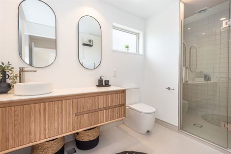 Photo of property in 2/179 Weston Road, St Albans, Christchurch, 8052