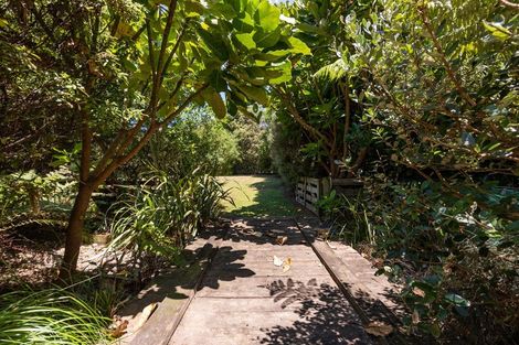 Photo of property in 132 Maui Pomare Road, Nikau Valley, Paraparaumu, 5032