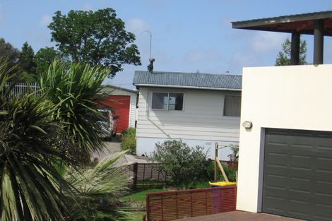 Photo of property in 31 Vanguard Road, Kelston, Auckland, 0602