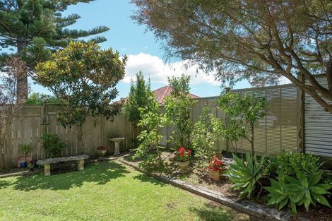 Photo of property in 53b Ridge Road, Howick, Auckland, 2014