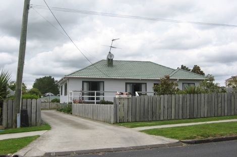 Photo of property in 4b Kayes Road, Pukekohe, 2120