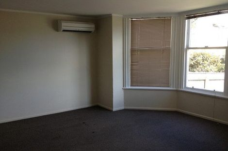 Photo of property in 5/15 Brougham Street, Mount Victoria, Wellington, 6011