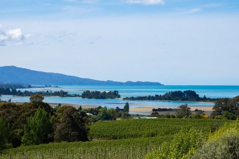 Photo of property in 113 Weka Road, Tasman, Upper Moutere, 7175