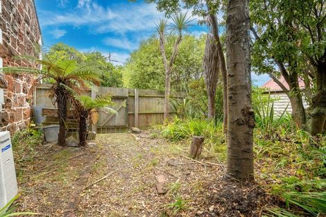 Photo of property in 31 Currie Street, Port Chalmers, 9023