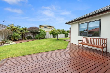 Photo of property in 12 Buckingham Place, Rototuna North, Hamilton, 3210