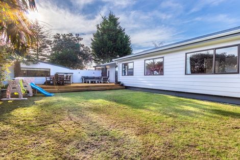 Photo of property in 10 Rodney Grove, Paraparaumu, 5032