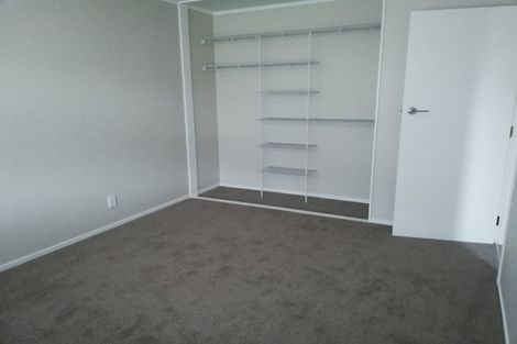 Photo of property in 2/5 Aries Place, Shelly Park, Auckland, 2014