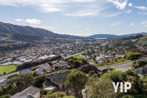 Photo of property in 85 Woodman Drive, Tawa, Wellington, 5028