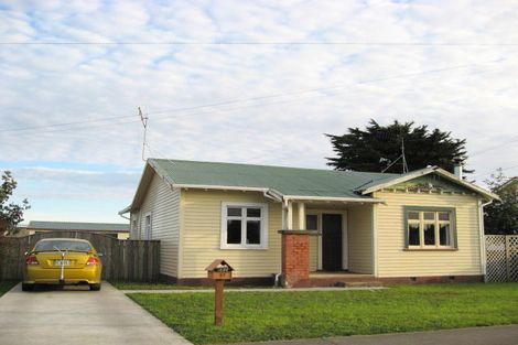 Photo of property in 67 Bignell Street, Gonville, Whanganui, 4501