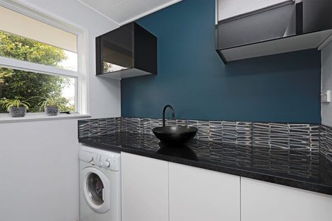 Photo of property in 87 Riverbend Road, Onekawa, Napier, 4110