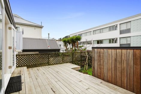Photo of property in 67 Brougham Street, Mount Victoria, Wellington, 6011