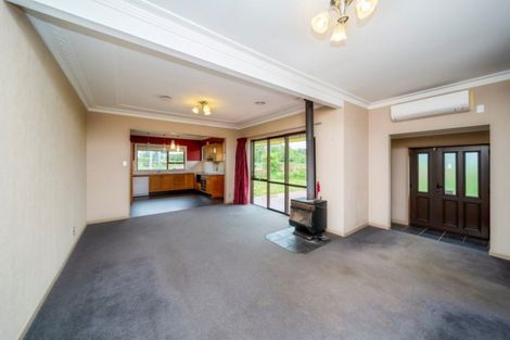 Photo of property in 303 Lepper Road, Egmont Village, Inglewood, 4386