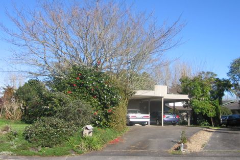 Photo of property in 8 Mclaren Place, Chedworth, Hamilton, 3210