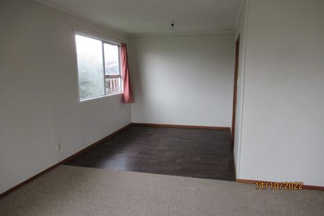 Photo of property in 30 Glennandrew Drive, Half Moon Bay, Auckland, 2012