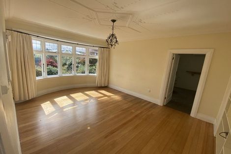 Photo of property in 34 Grandview Crescent, Opoho, Dunedin, 9010