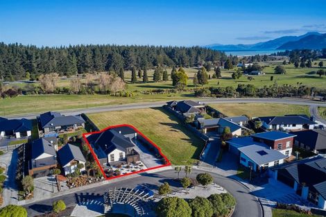 Photo of property in 7 Mcrae Gardens, Kaikoura Flat, Kaikoura, 7371
