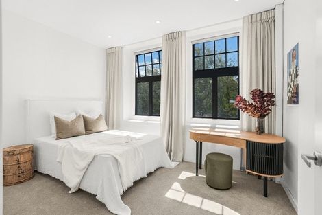 Photo of property in 1/11 Courtenay Place, Te Aro, Wellington, 6011