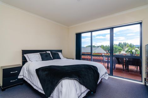 Photo of property in 5 Rexwood Estate, Carterton, 5713