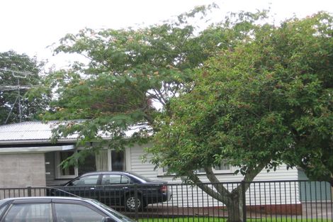 Photo of property in 2/9 Baldwin Avenue, Mount Albert, Auckland, 1025
