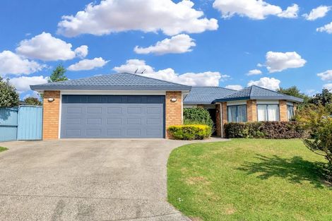 Photo of property in 17 Northmeadow Drive, Rototuna, Hamilton, 3210