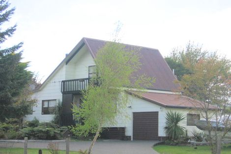 Photo of property in 12 Marshall Avenue, Richmond Heights, Taupo, 3330