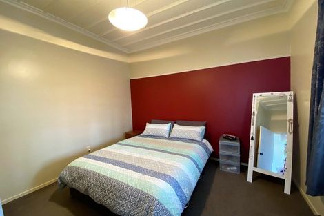 Photo of property in 34 Tennyson Street, Dannevirke, 4930