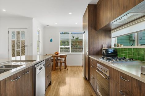 Photo of property in 39 Crane Street, Mount Maunganui, 3116