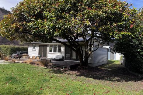 Photo of property in 38 Norfolk Street, Arrowtown, 9302