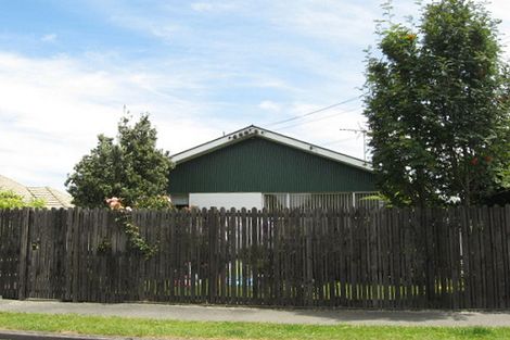 Photo of property in 2/22 Horton Place, Avondale, Christchurch, 8061