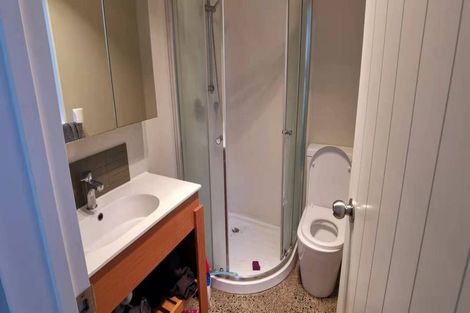 Photo of property in 19 Leburn Crescent, Flat Bush, Auckland, 2016