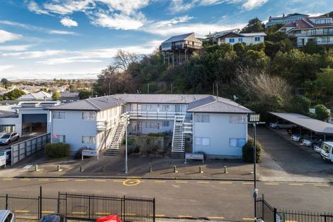 Photo of property in 10 Faraday Street, Hospital Hill, Napier, 4110