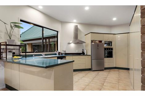 Photo of property in 8 Cloverfields Drive, Waimauku, 0812