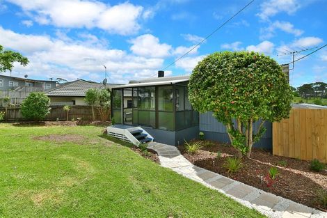 Photo of property in 21 Brixton Road, Manly, Whangaparaoa, 0930